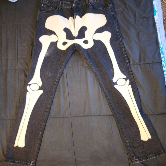 Distressed Skeleton Jeans - Picture 1 of 2